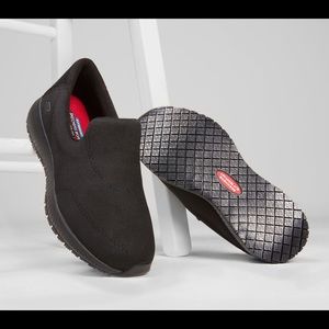 WORK SHOES SKECHERS